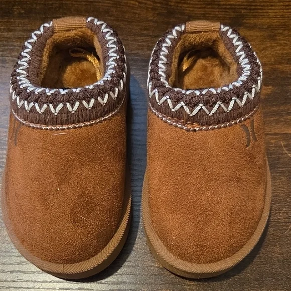 Hurley Little Girl Slippers Size 5 - Picture 1 of 6